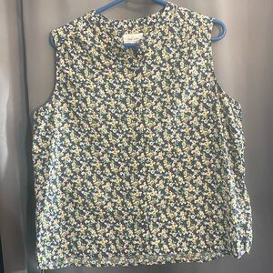 Land & Sea Floral Top